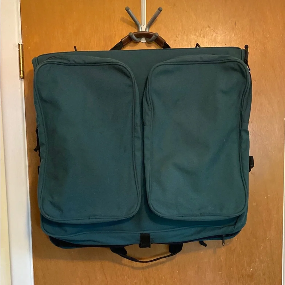 Eddie Bauer Travel Suit Garment Bag